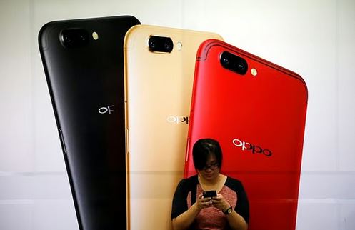 Oppo's various smartphone models can be easily held even with wet hands. File photo: Reuters