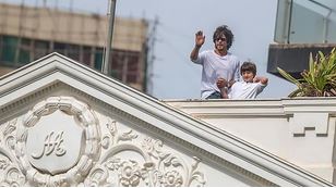 Shah Rukh Khan's house is located on the seafront of Bandra's Bandstand Road on the shores of the Arabian Sea. Photo: Taken from Instagram